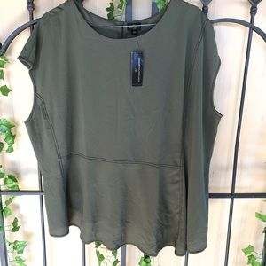Worthington Woman Top 3X Olive Green Short Sleeve